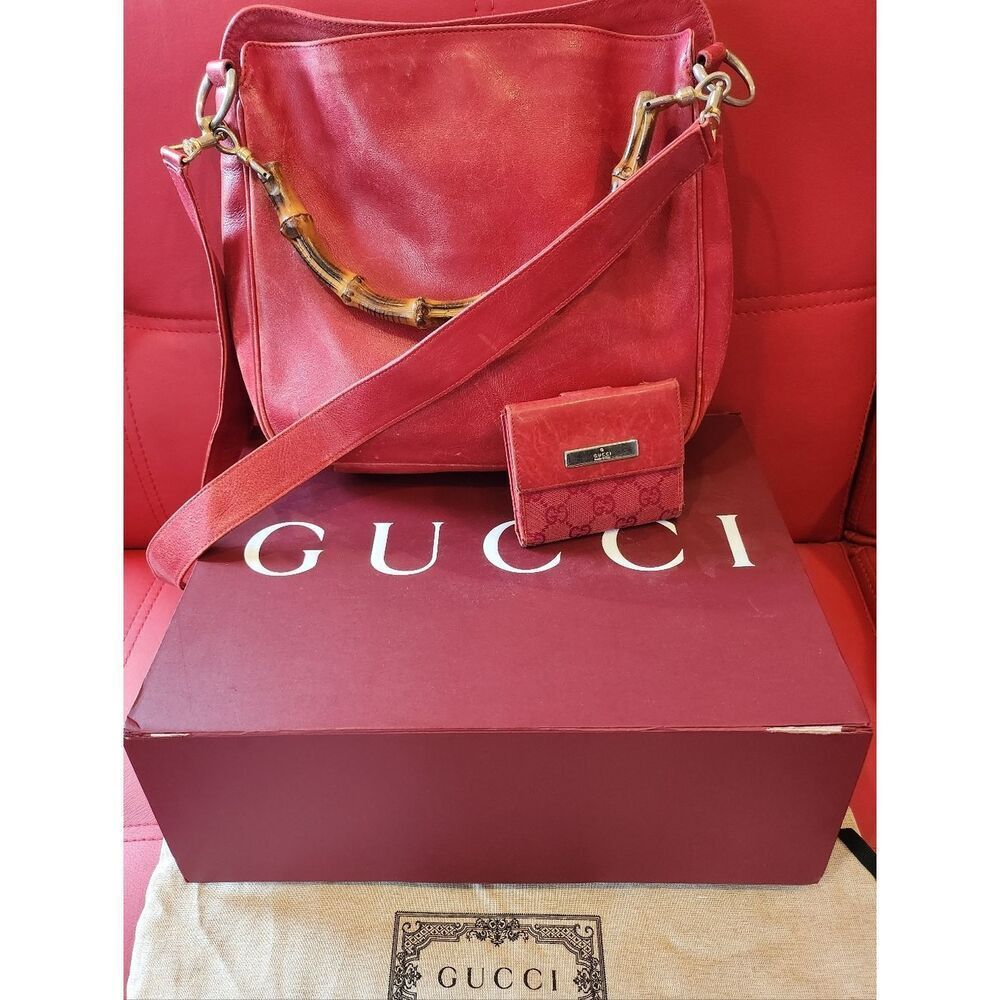 Gucci Red Leather Shoulder Bag with Bamboo Handle And Wallet